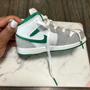 Green and Grey 8c Jordan mids